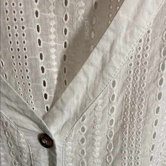 White Eyelet tiered ruffle Blouse Button Front Cottagecore Summer Top - Picture 3 of 11